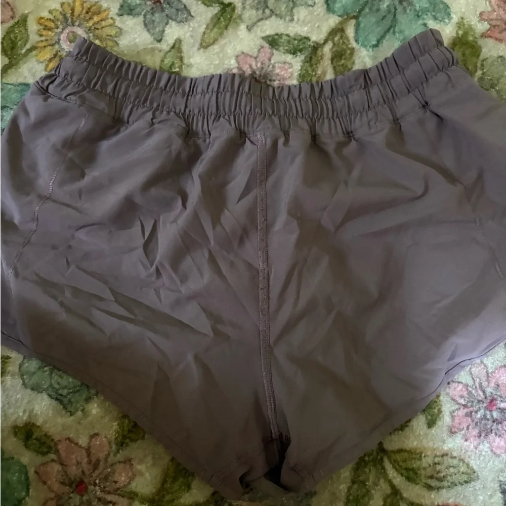 lululemon athletica comfortable stylish
